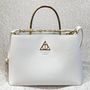 Loungefly Elder Wand Harry Potter purse, white/gold